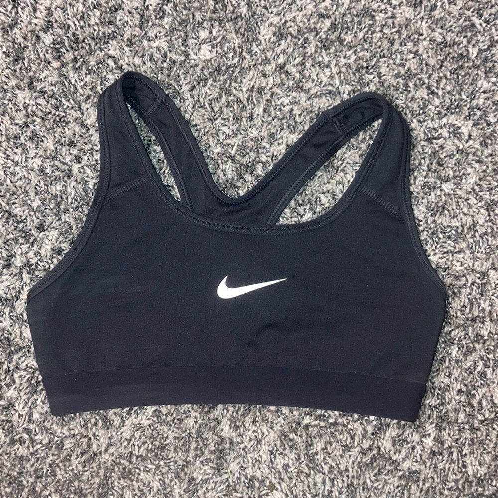 Xs Nike sorts bra